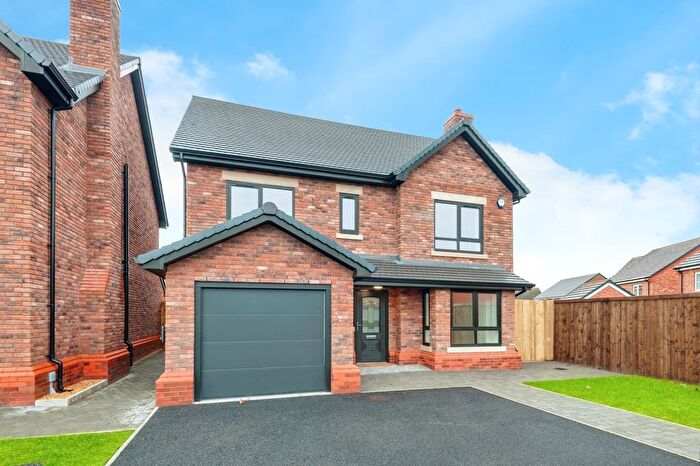 5 Bedroom Detached House For Sale In Victoria Place, Bevan Way, Widnes, Cheshire, WA8