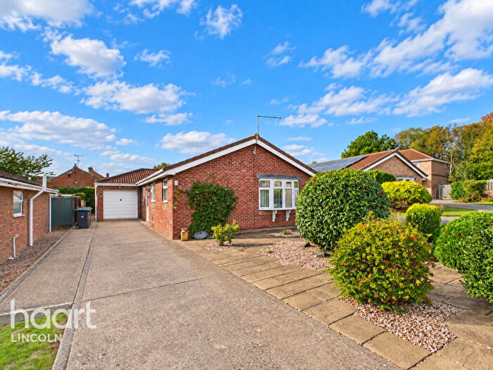 3 Bedroom Detached Bungalow For Sale In Troon Close, Washingborough, LN4
