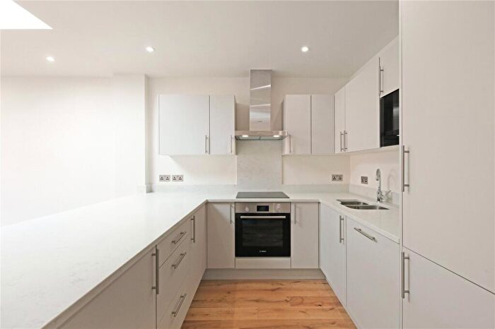 1 Bedroom Apartment To Rent In Church Street, Enfield, EN2