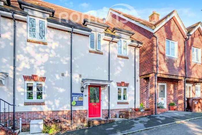 2 Bedroom Terraced House To Rent In Bishops Waltham, Hampshire, SO32