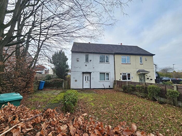 2 Bedroom Semi Detached House For Sale In Kennett Road, Manchester, M23