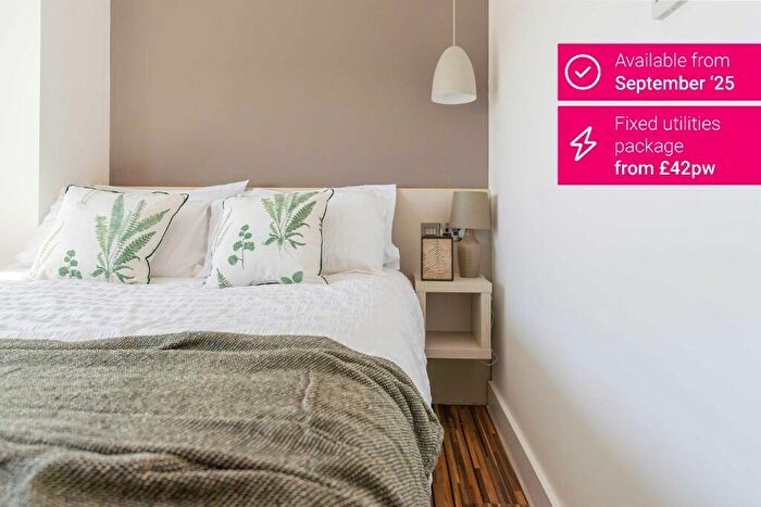 1 Bedroom Apartment To Rent In Westpoint, Chester Road, M16