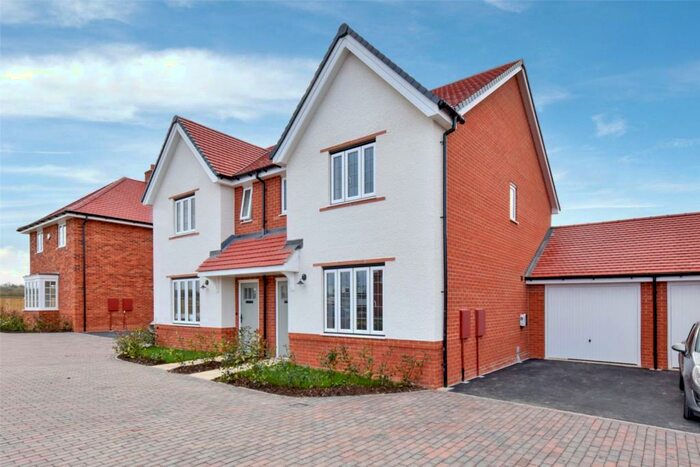 3 Bedroom House To Rent In McCulloch Meadows, Crowmarsh Gifford, Wallingford, Oxfordshire, OX10