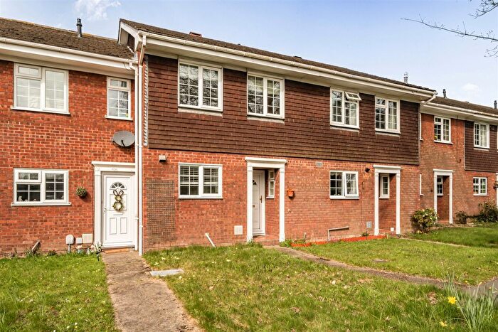 3 Bedroom Terraced House To Rent In Kings Road, Horsham, West Sussex, RH13