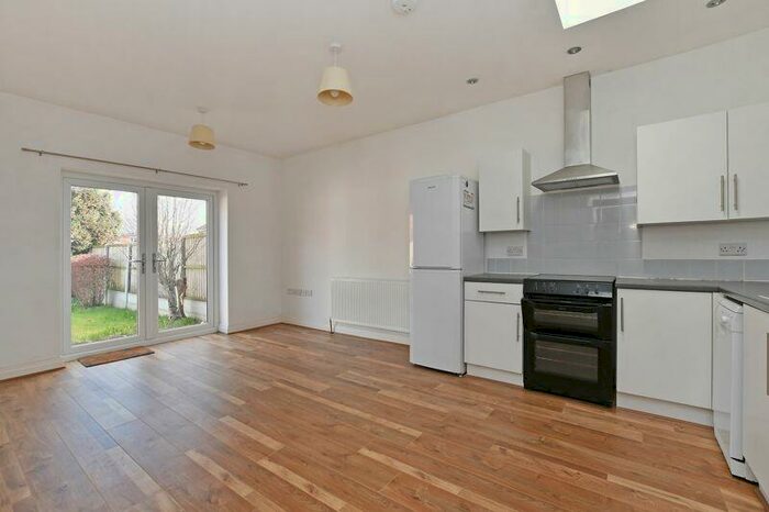 2 Bedroom Bungalow To Rent In Hemsworth Road, Sheffield, S8