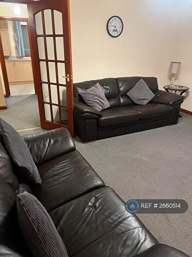 2 Bedroom Flat To Rent In Macaulay Drive, Craigiebuckler, Aberdeen, AB15
