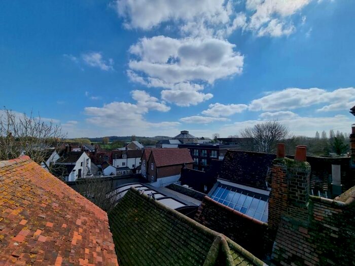 1 Bedroom Flat To Rent In East St Helen Street, Abingdon, OX14