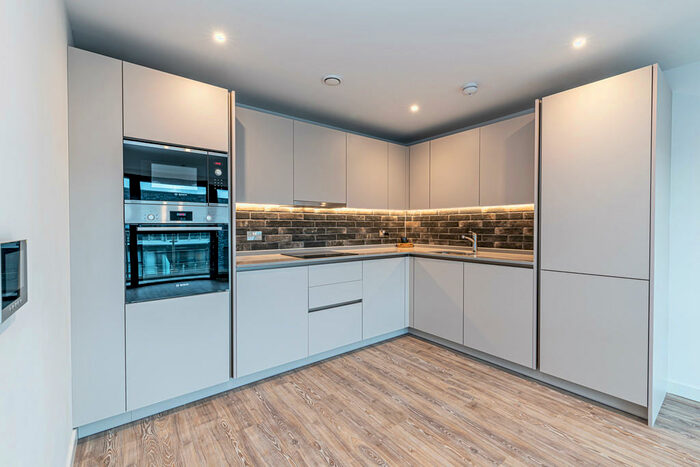 2 Bedroom Apartment To Rent In Potato Wharf, Castlefield, Manchester, M3