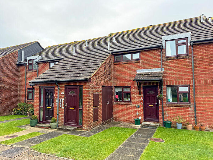 2 Bedroom Retirement Property For Sale In Kingfisher Court, Middleton On Sea, PO22