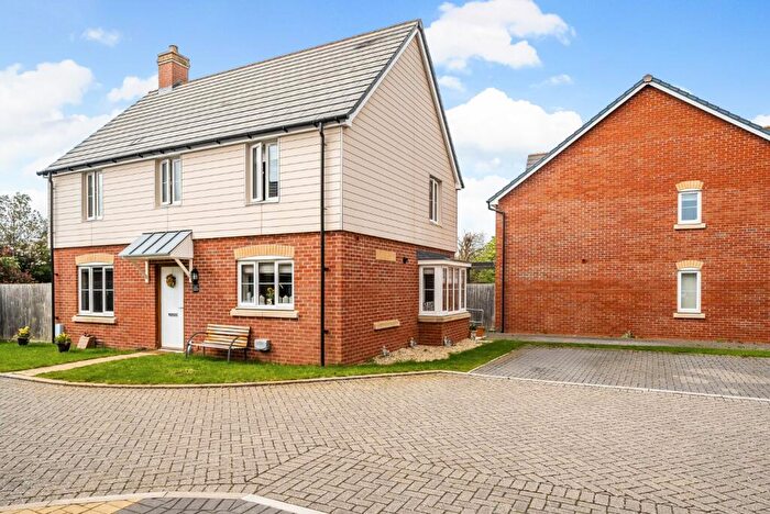 4 Bedroom Detached House For Sale In Queens Close, Watchfield, Swindon, Oxfordshire, SN6