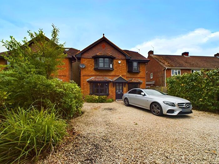 5 Bedroom Detached House To Rent In Voller Drive, Reading, Tilehurst, RG31