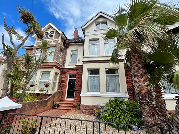 6 Bedroom Terraced House To Rent In Manor Road, Paignton, TQ3