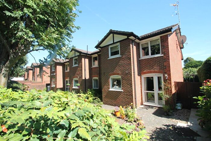 1 Bedroom Retirement Property For Sale In St. Lukes Avenue, Maidstone, ME14