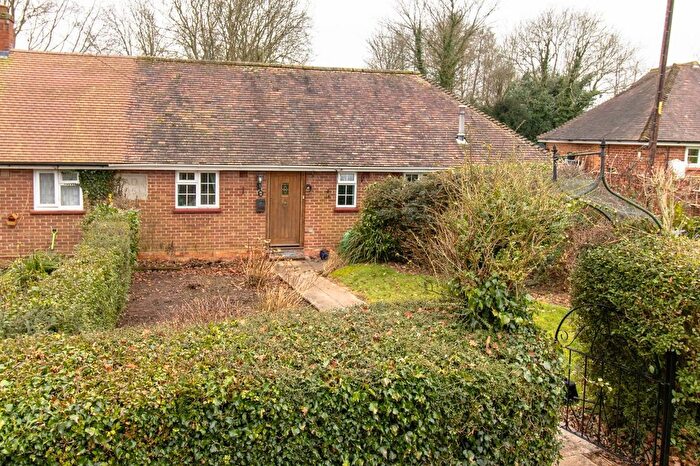 2 Bedroom Semi-Detached Bungalow For Sale In Cuckoo Close, North Waltham, Basingstoke, RG25