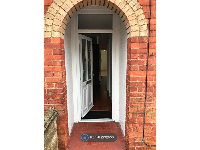 3 Bedroom Semi-Detached House To Rent In Stanley Road, Bournemouth, BH1