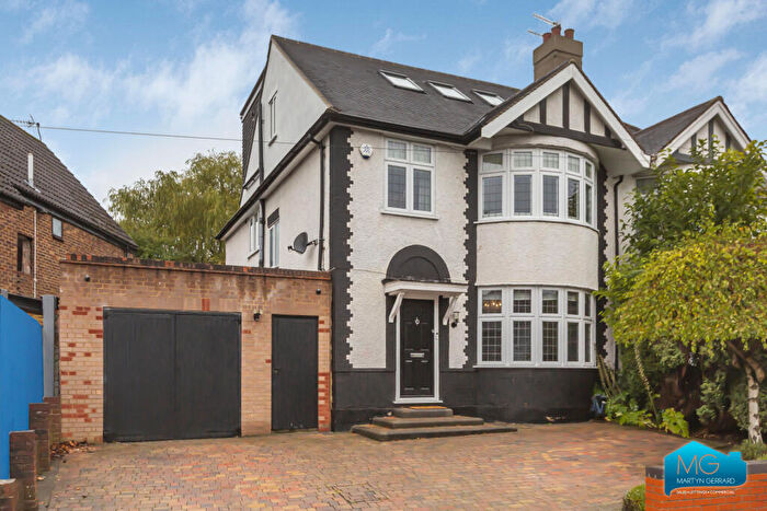 6 Bedroom Semi-Detached House To Rent In West Hill Way, Whetstone, London, London, N20