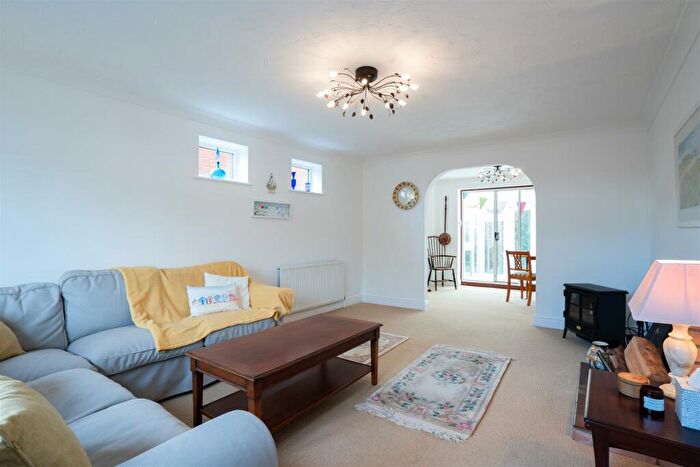 4 Bedroom Detached House For Sale In Peasenhall Road, Walpole, Halesworth, IP19