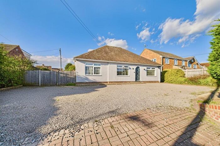 4 Bedroom Detached Bungalow For Sale In Canhams Road, Great Cornard, CO10