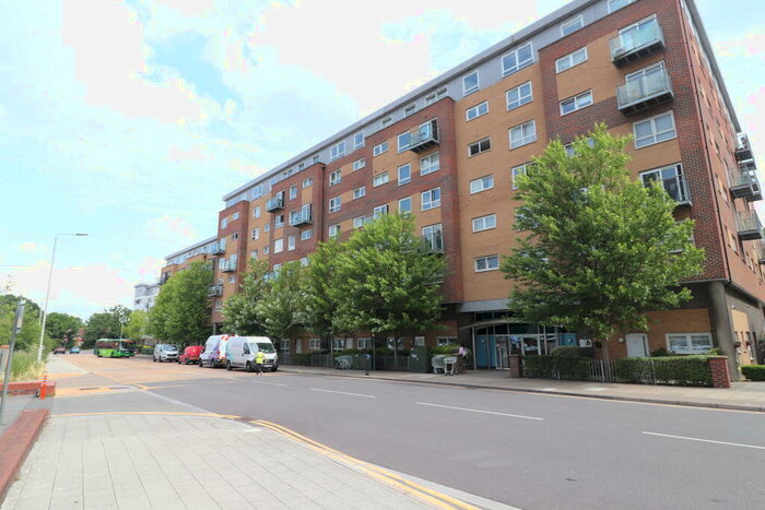 1 Bedroom Apartment To Rent In Cherrydown East, Basildon, SS16
