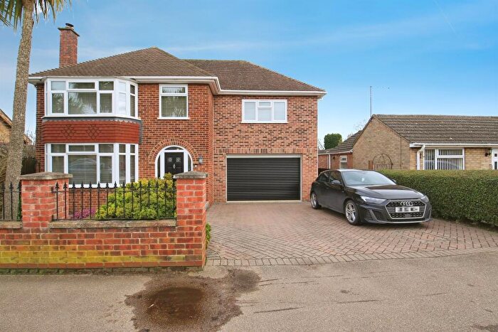 4 Bedroom Detached House For Sale In Cemetery Road, Whittlesey, Peterborough, PE7