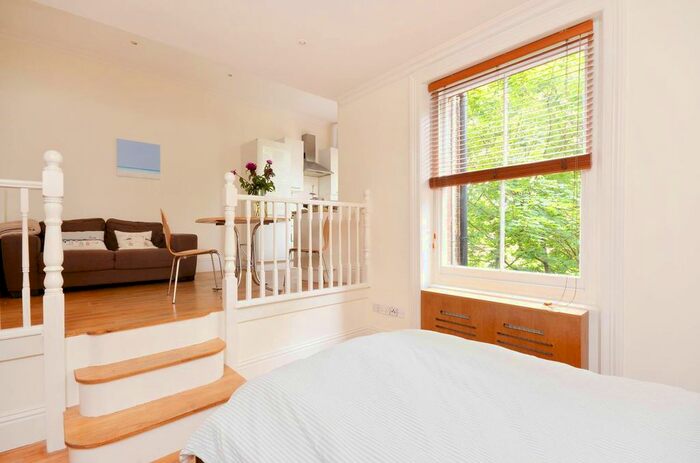 Studio To Rent In Draycott Place, Chelsea, London, SW3
