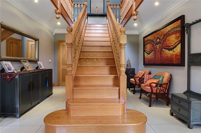 4 Bedroom Detached House For Sale In Spring Road, Harpenden, Hertfordshire, AL5