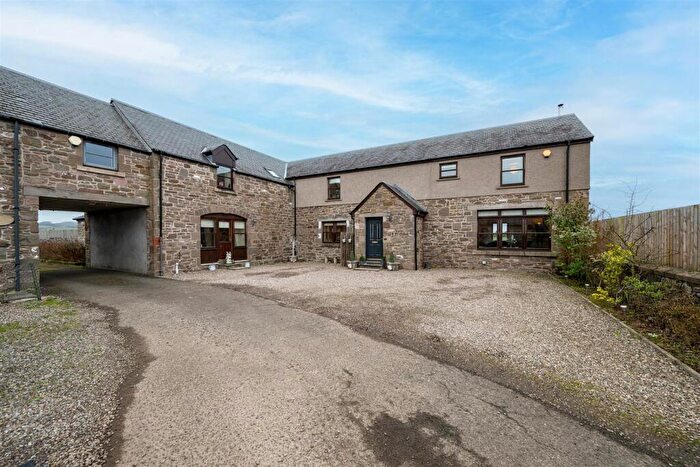 5 Bedroom End Of Terrace House For Sale In West Grange, Errol, PH2