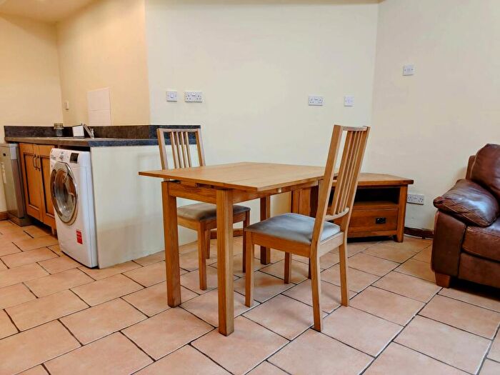 1 Bedroom Flat To Rent In Cathays Terrace, Cathays, Cardiff, CF24
