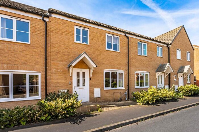 3 Bedroom Terraced House For Sale In Avocet Rise, Sprowston, NR7