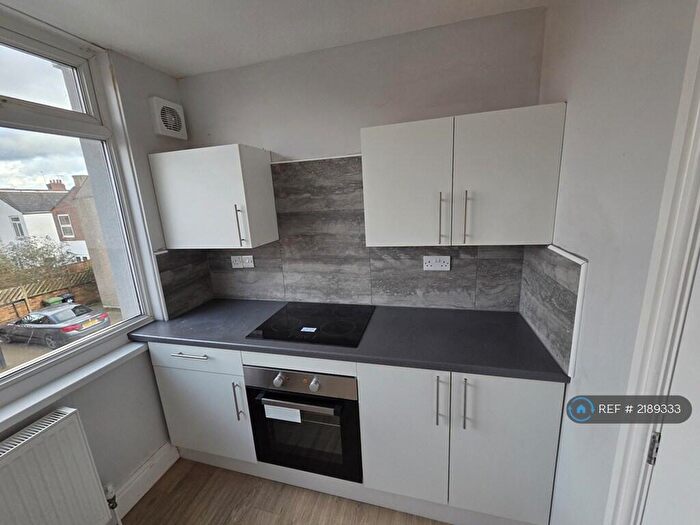 2 Bedroom Flat To Rent In Tom Brown St, Rugby, CV21