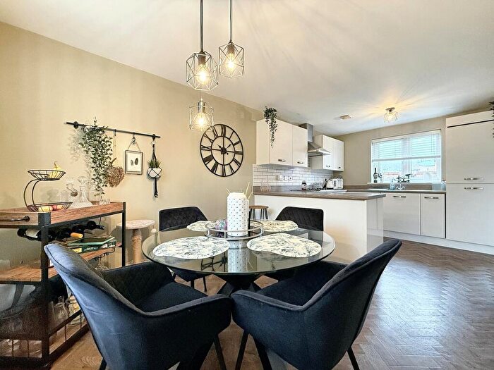 3 Bedroom Detached House For Sale In Ymyl Yr Afon, Hawthorn, CF37