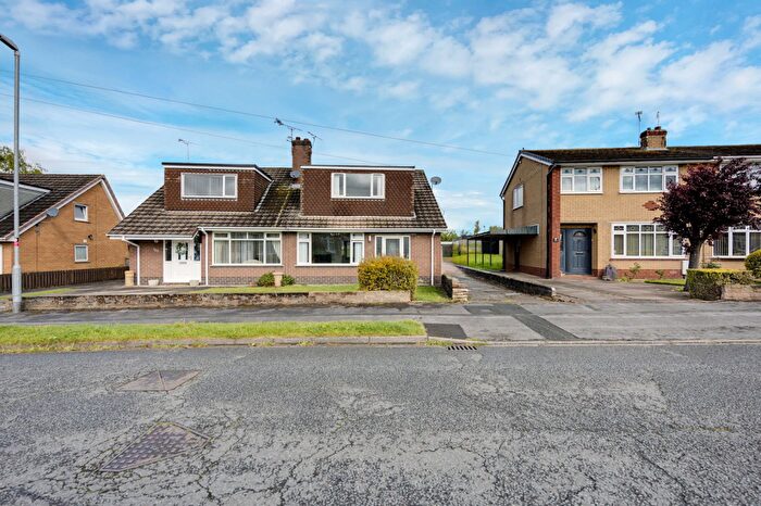 3 Bedroom Semi-Detached House For Sale In Primrose Avenue, Haslington, CW1