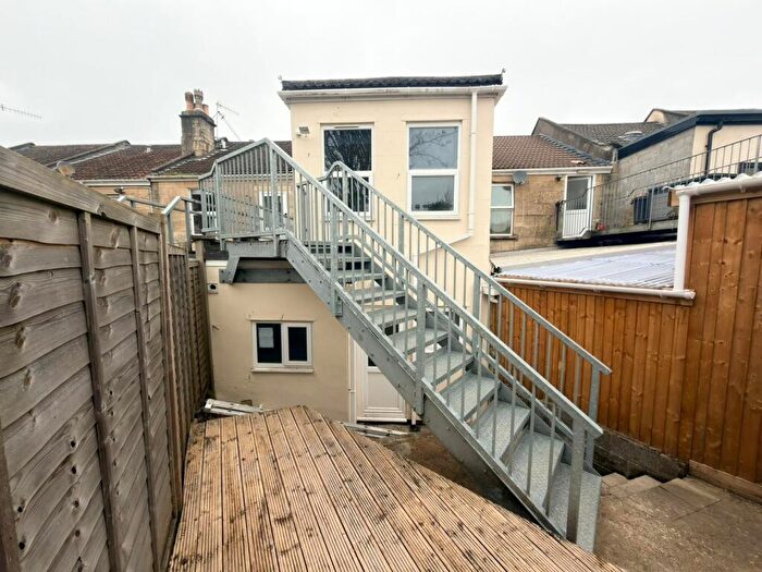 1 Bedroom Property To Rent In Moorland Road, Bath, BA2