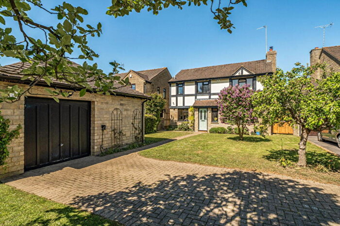 4 Bedroom Detached House For Sale In Linden Close, Prestbury, Cheltenham, GL52