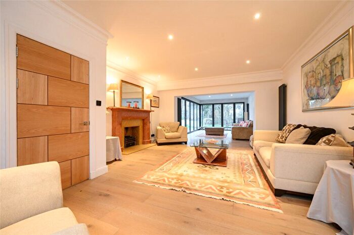5 Bedroom Detached House For Sale In King's Road, Longniddry, East Lothian, EH32