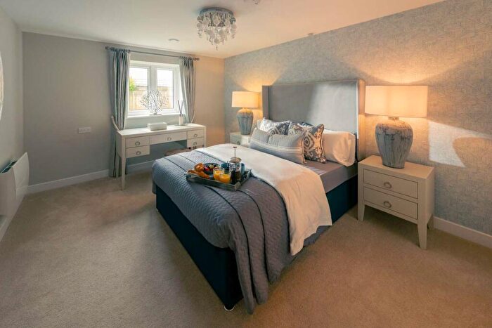 1 Bedroom Retirement Property To Rent In Kenn Road, Clevedon, North Somerset, BS21