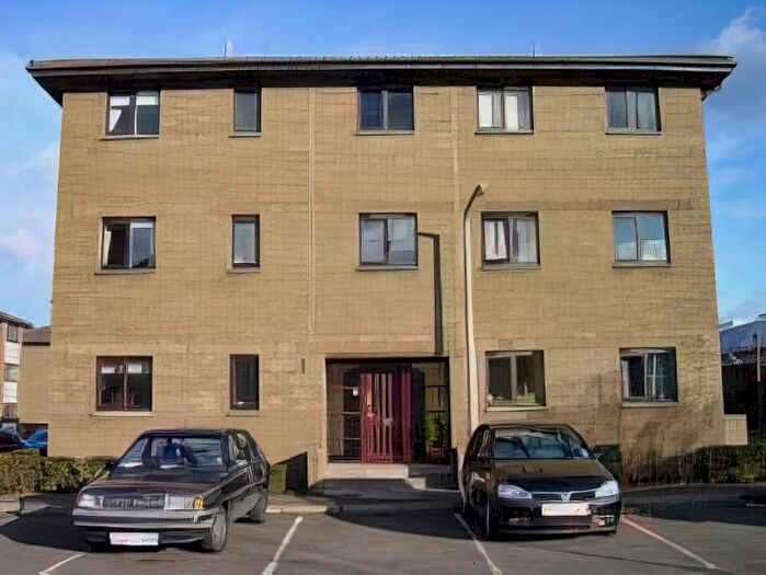 Studio To Rent In Allanfield, Edinburgh, EH7