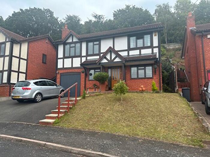 3 Bedroom House To Rent In Rhuddlan Way, Kidderminster, DY10