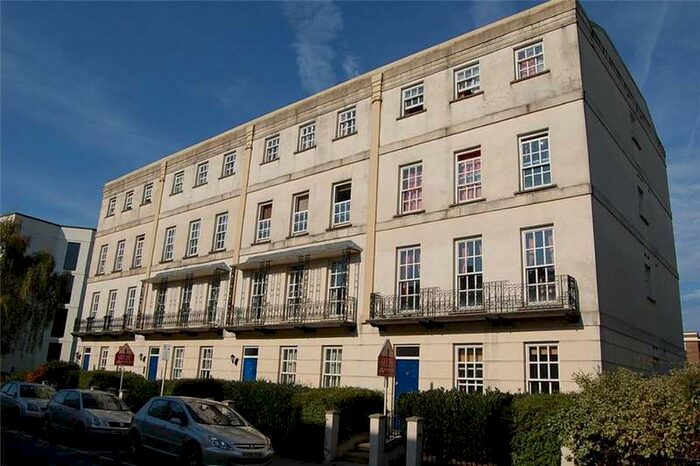 2 Bedroom Flat To Rent In Buckingham Court, Wellington Street, Cheltenham, Gloucestershire, GL50