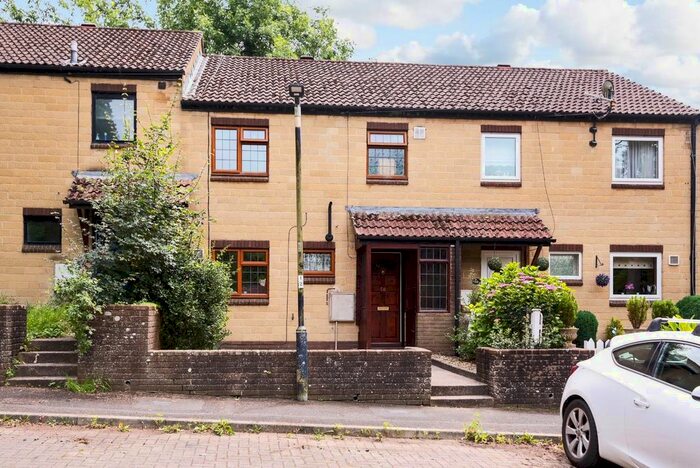 4 Bedroom Terraced House To Rent In Dartmouth Avenue, Bath, BA2