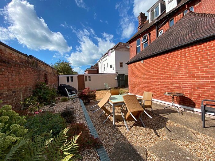 2 Bedroom Flat For Sale In Crabton Close Road, Boscombe, Bournemouth, BH5
