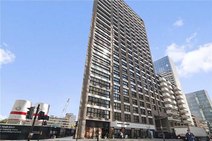 2 Bedroom Flat To Rent In Wiverton Tower, Aldgate East, E1