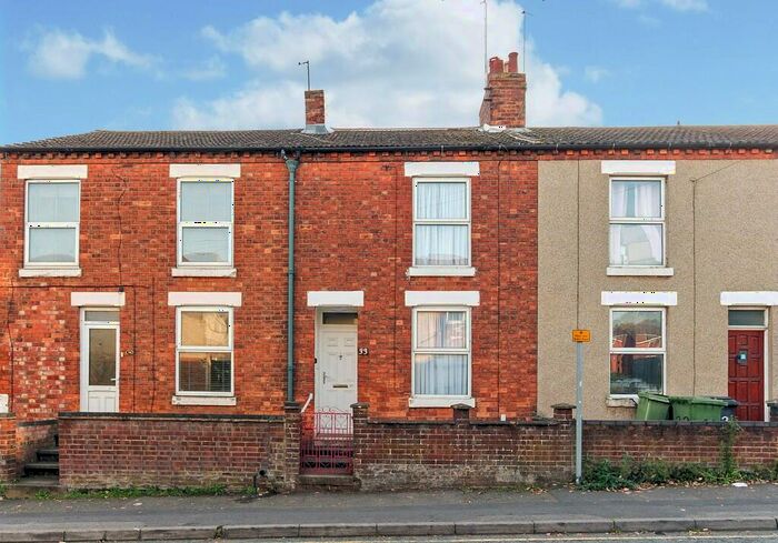 2 Bedroom Terraced House To Rent In Regent Street, Wellingborough, NN8