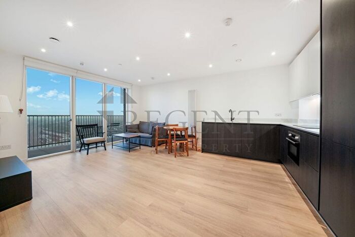 1 Bedroom Flat To Rent In Silverleaf House, Heartwood Boulevard, W3