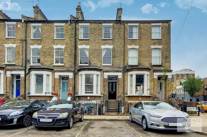 2 Bedroom Flat To Rent In Courtney Road, Islington, N7