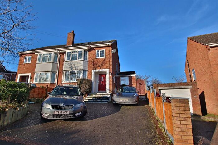 3 Bedroom Property To Rent In Kirkstone Drive, Worcester, WR4