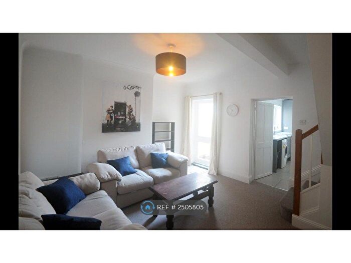 4 Bedroom Terraced House To Rent In Gloucester Road, Cheltenham, GL51