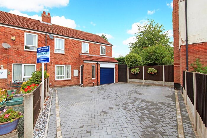 4 Bedroom Semi-Detached House For Sale In Hopkins Heath, Shawbirch, TF5