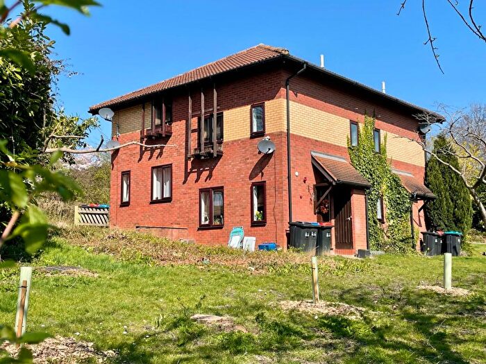 1 Bedroom Cluster House For Sale In Chadds Lane, Peartree Bridge, Milton Keynes, MK6