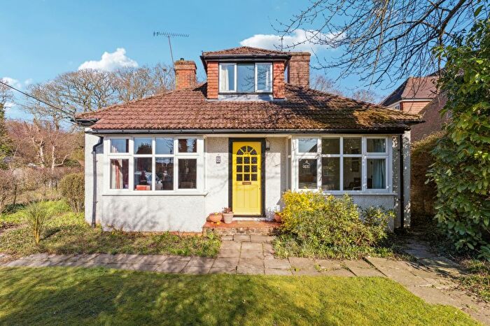 4 Bedroom Chalet To Rent In Fennels Way, Flackwell Heath, High Wycombe, Buckinghamshire, HP10